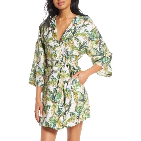 🆕 The Lazy Poet Lola Frond Short Robe - Picture 3 of 5